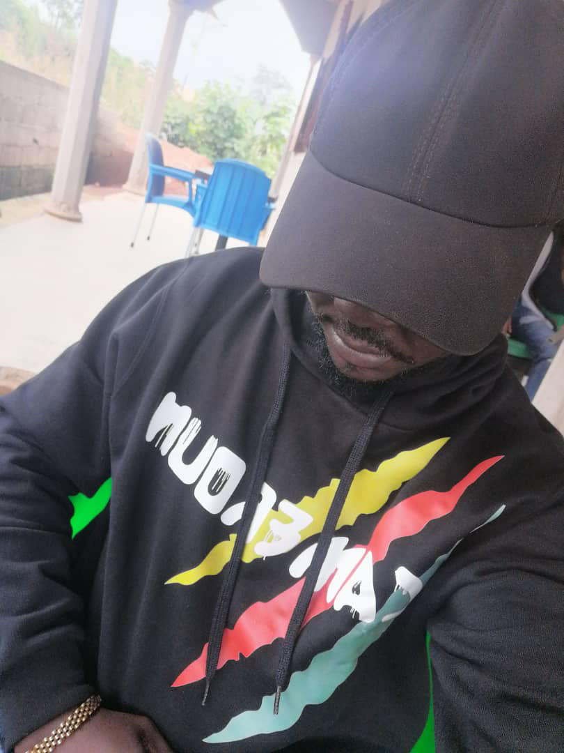 Pull - Cameroun Lions indomptables griffes.