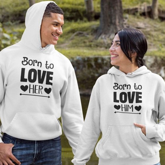 Pull Born to Love Couple