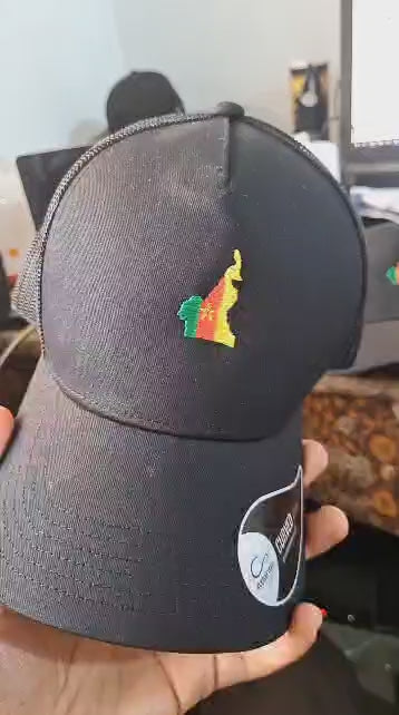 Casquette - Carte Cameroun, Version Brodé avec grillage
